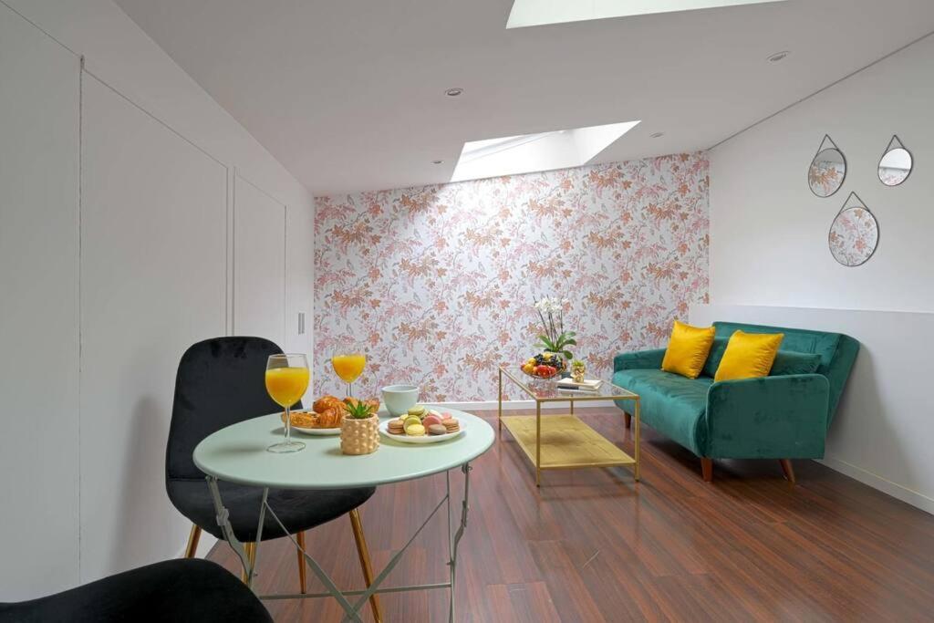 Sublime Appartement -แวร์ซาย ภายนอก รูปภาพ